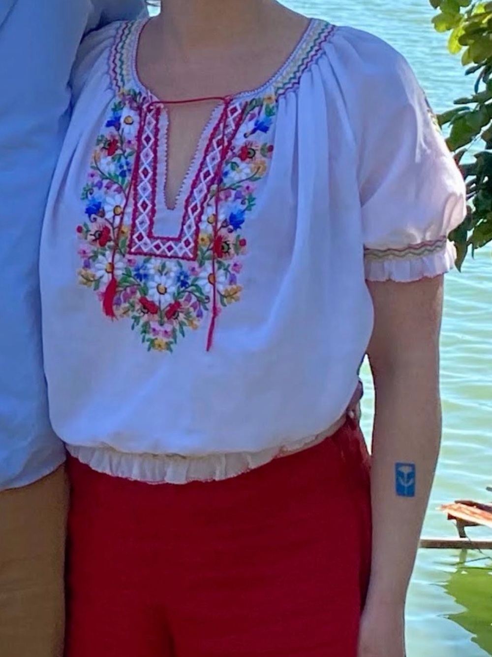 Vintage 1960s Embroidered Peasant Blouse - White with Multicolor Floral Accents